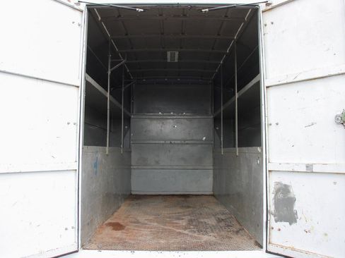 Used 2012 GMC Savana 3500 image 8