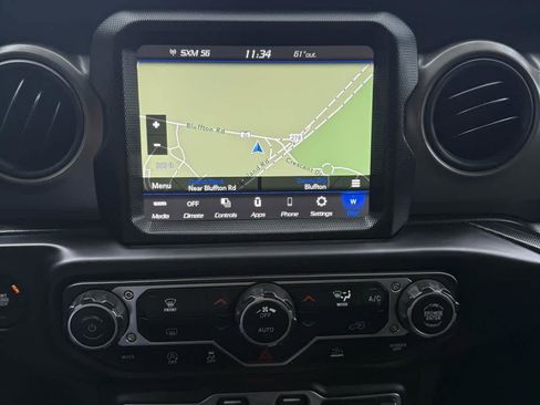 Used 2023 Jeep Wrangler Sport S image 19