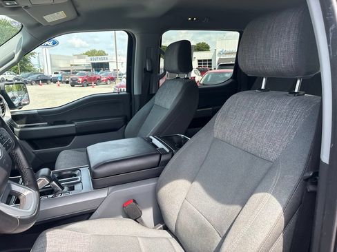 Used 2023 Ford F150 Lightning XLT AWD/4WD image 14