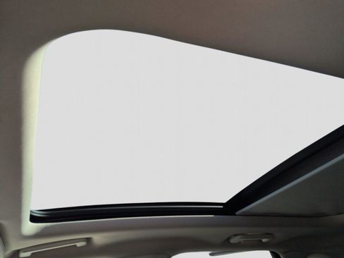 Certified 2024 Ford Edge SEL w/ Convenience Package image 22