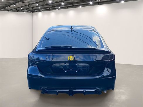 Used 2022 Honda Civic Sport image 5