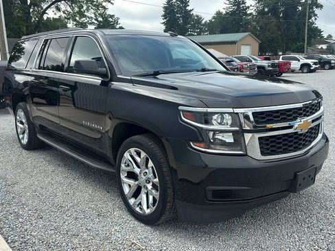 Used 2015 Chevrolet Suburban LT AWD/4WD image 9