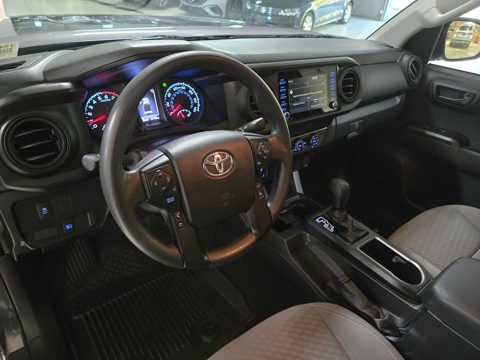 Used 2022 Toyota Tacoma SR RWD image 23