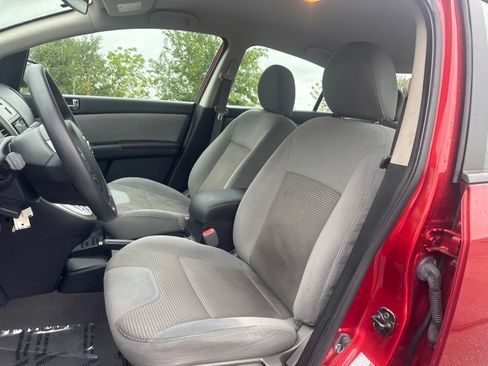 Used 2011 Nissan Sentra 2.0 SR FWD image 12