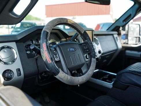 Used 2015 Ford F350 Lariat w/ Lariat Ultimate Package AWD/4WD image 6