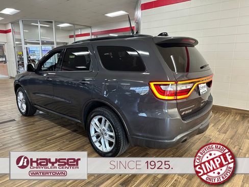 Used 2024 Dodge Durango GT AWD/4WD image 3