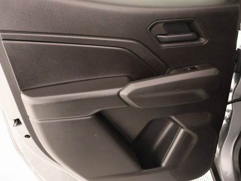 Used 2025 Chevrolet Colorado W/T w/ Advanced Trailering Package image 15