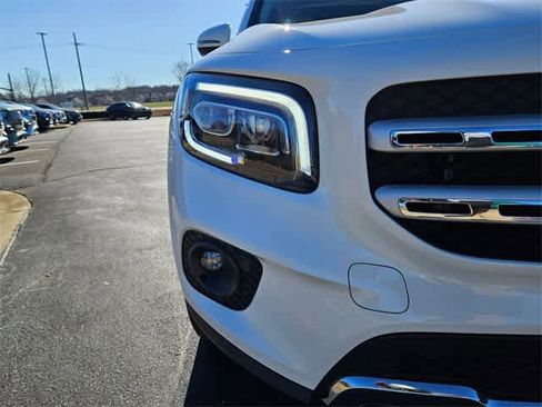 Used 2023 Mercedes-Benz GLB 250 GLB 250 image 10