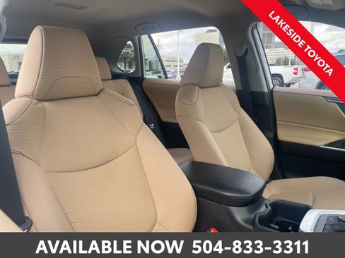 Certified 2025 Toyota RAV4 LE image 17