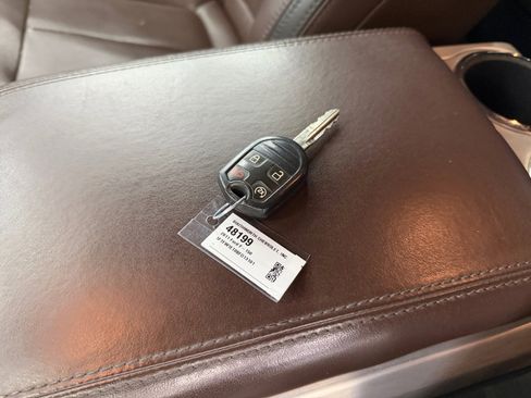 Used 2011 Ford F150 Platinum image 23