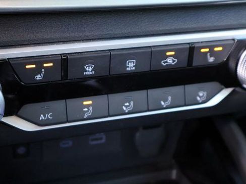 Certified 2024 Nissan Altima 2.5 SV w/ SV Premium Package image 21