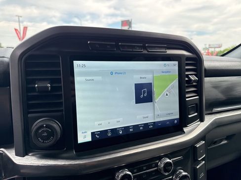 Used 2021 Ford F150 Lariat w/ Equipment Group 502A High AWD/4WD image 26