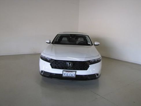 Certified 2025 Honda Accord Touring image 2