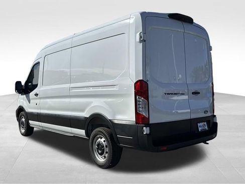 New 2026 Ford Transit 250 148 Medium Roof RWD image 5