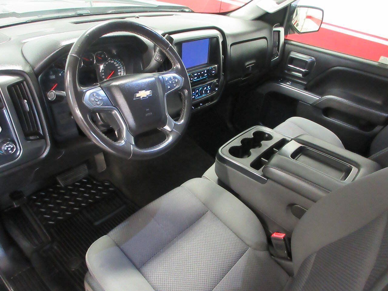 Used 2017 Chevrolet Silverado 1500 LT w/ All Star Edition AWD/4WD image 16