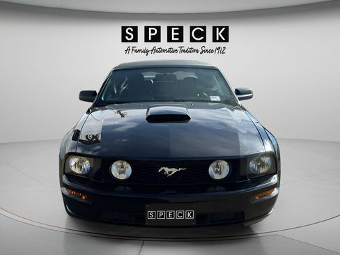 Used 2007 Ford Mustang GT Premium RWD image 9
