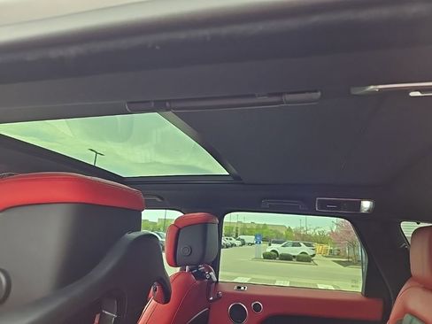 Used 2022 Land Rover Range Rover Sport Autobiography image 15