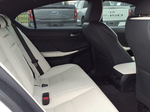 Used 2021 Lexus IS 350 F Sport RWD image 16