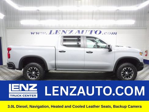 Used 2024 Chevrolet Silverado 1500 ZR2 AWD/4WD image 1