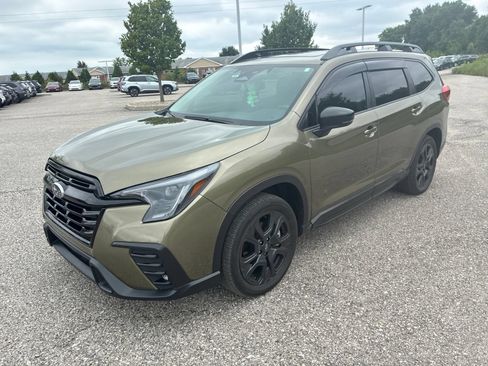 Used 2024 Subaru Ascent Onyx Edition AWD/4WD image 30