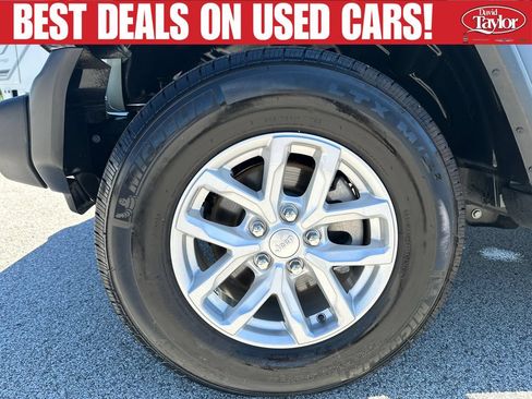 Used 2023 Jeep Wrangler Sport AWD/4WD image 27