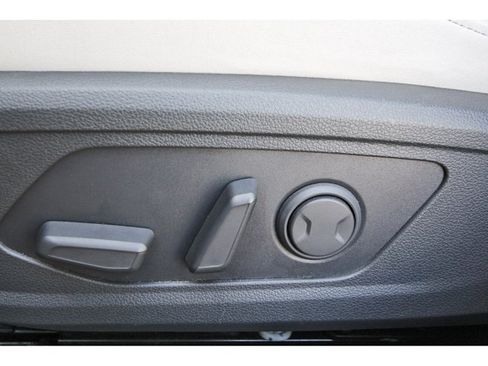 Used 2025 Hyundai Sonata SEL FWD image 25