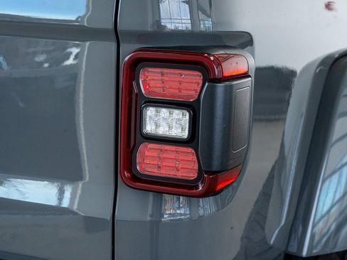 Used 2021 Jeep Gladiator Rubicon image 27