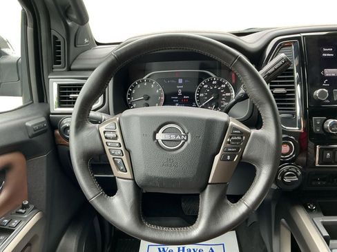 Used 2024 Nissan Titan Platinum Reserve w/ Moonroof Package AWD/4WD image 12