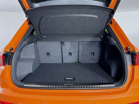 New 2025 Audi Q3 2.0T Premium image 26