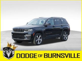 Used 2023 Jeep Grand Cherokee Limited AWD/4WD video 3