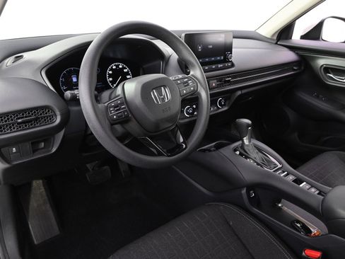 Used 2023 Honda HR-V LX image 12