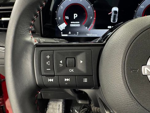 Certified 2025 Nissan Kicks SR FWD image 21