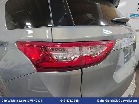 Used 2019 Chevrolet Traverse Premier w/ Driver Confidence II Package image 35