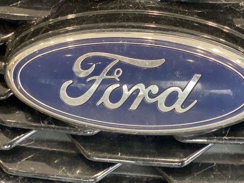 Used 2018 Ford Explorer Sport w/ Equipment Group 401A AWD/4WD image 10