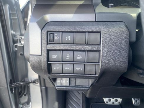 New 2025 Toyota Tacoma TRD Sport image 19