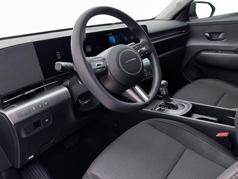 New 2026 Hyundai Kona SE image 14