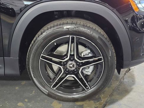 New 2026 Mercedes-Benz GLB 250 4MATIC image 9
