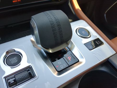 New 2026 Jaguar F-PACE R-Dynamic S image 28