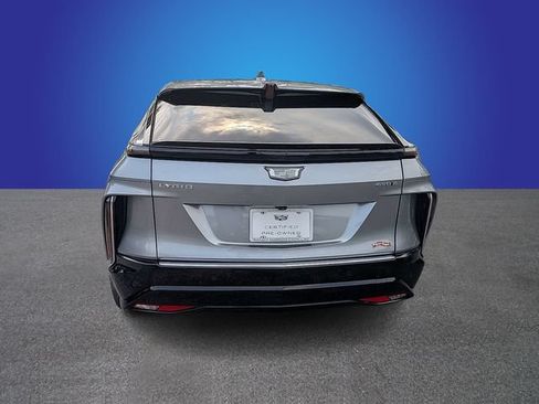 Certified 2024 Cadillac Lyriq Tech w/ Driver Assist Package RWD image 4