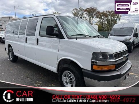 Used 2017 Chevrolet Express 3500 LT w/ LT Preferred Equipment Group image 1