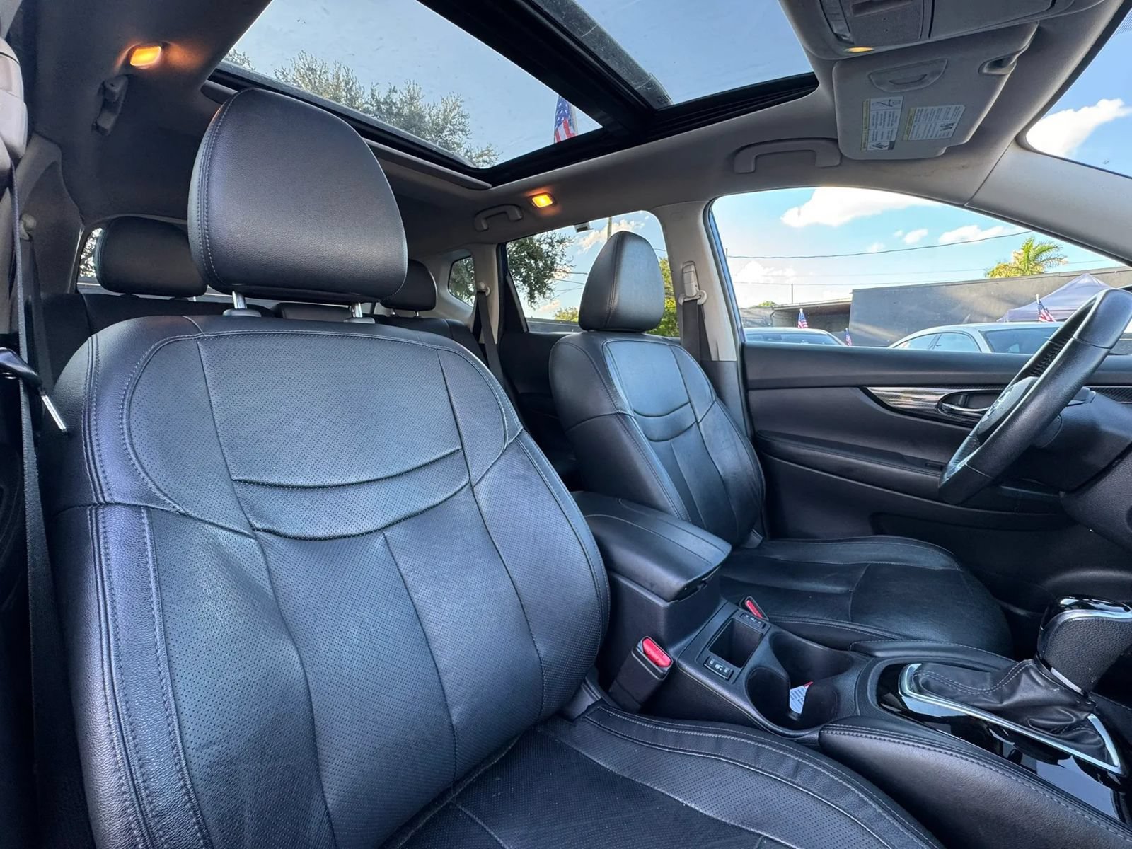 Used 2019 Nissan Rogue SL w/ Premium Package AWD/4WD image 31