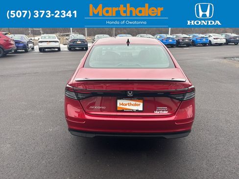 Used 2025 Honda Accord Sport image 4