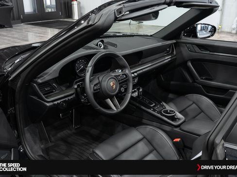 Used 2024 Porsche 911 Targa 4 GTS image 13