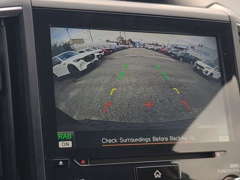 Used 2022 Subaru Forester Limited image 36