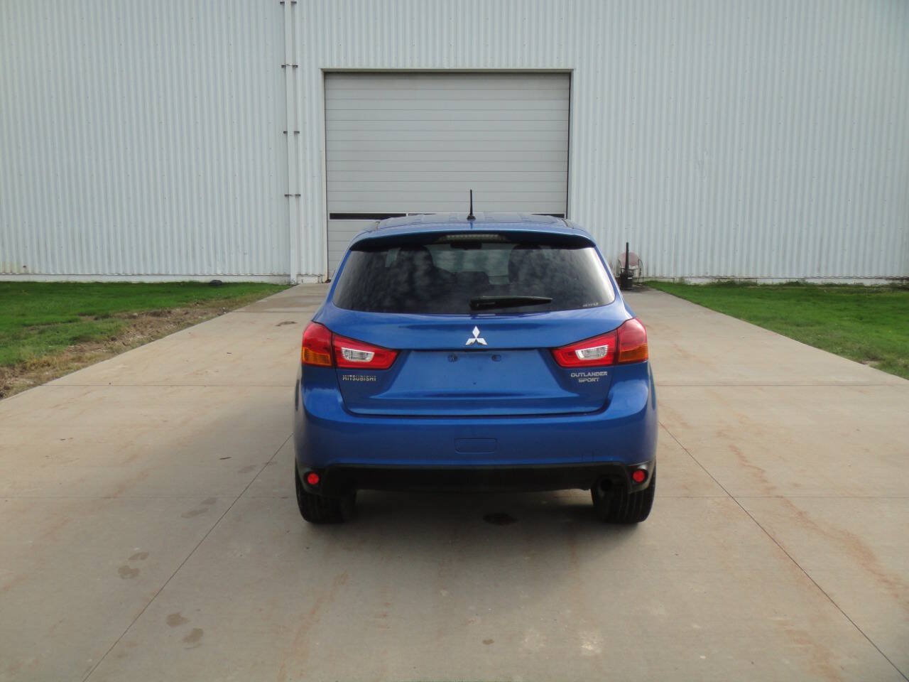 Used 2015 Mitsubishi Outlander Sport ES AWD/4WD image 7