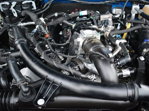 Used 2024 Ford Bronco Wildtrak image 27