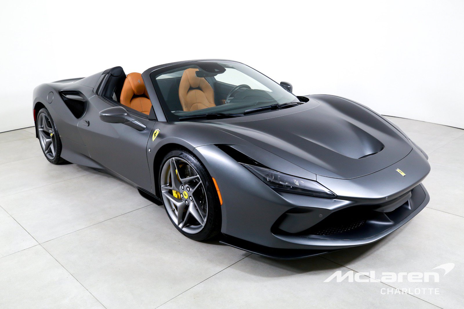 Used 2022 Ferrari F8 Tributo RWD image 4