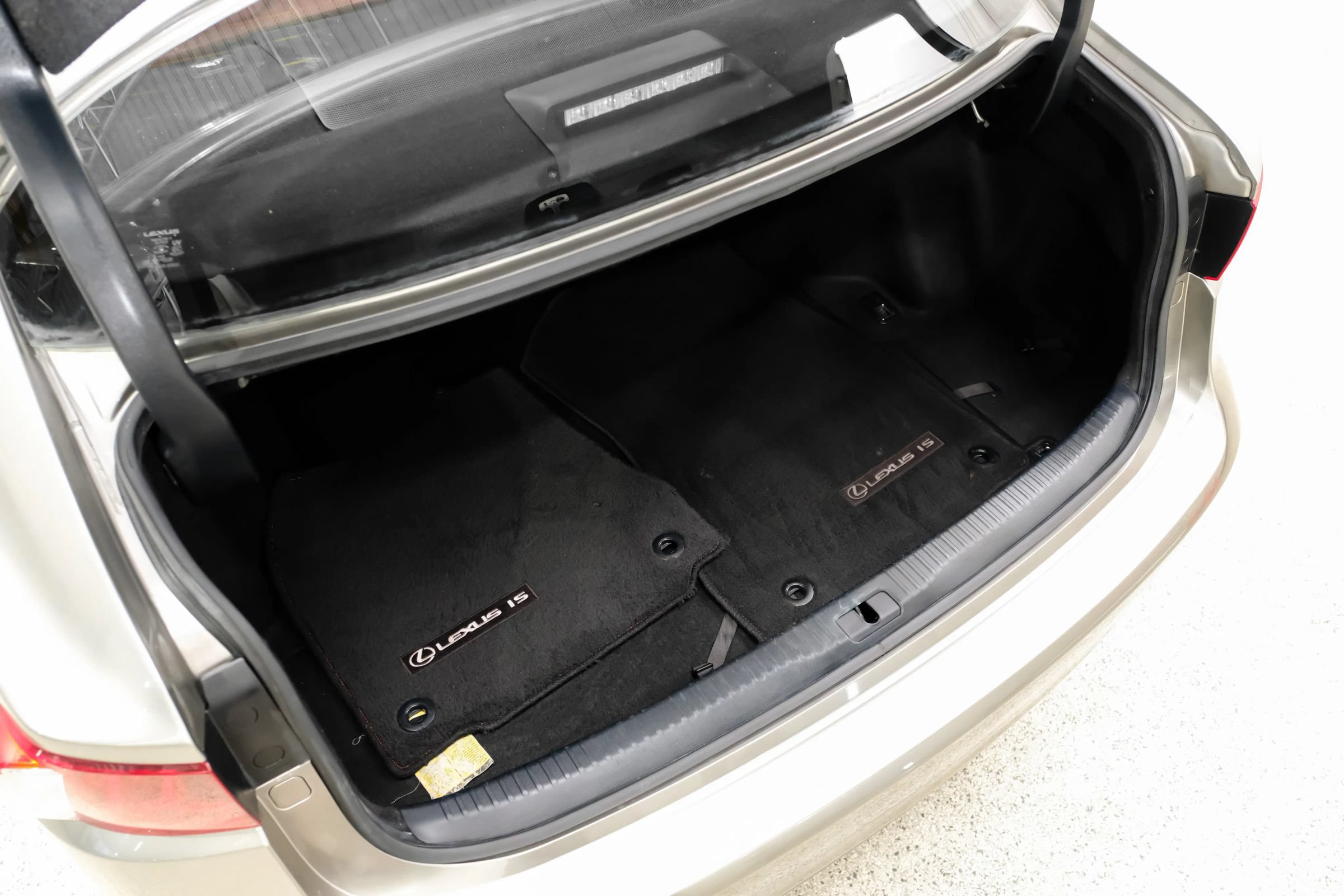Used 2015 Lexus IS 350 w/ F-Sport Package RWD image 52