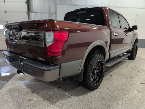 Used 2017 Nissan Titan Platinum Reserve image 3