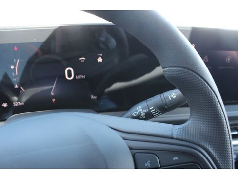 New 2026 Buick Envista Sport Touring FWD image 24